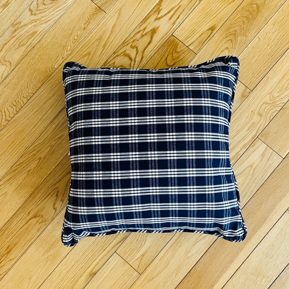 Waverly Home Fashions blue plaid pillow